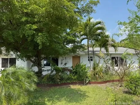 1092 SE Madison Avenue Stuart FL 34996