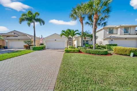 871 SE Westminster Place Stuart FL 34997