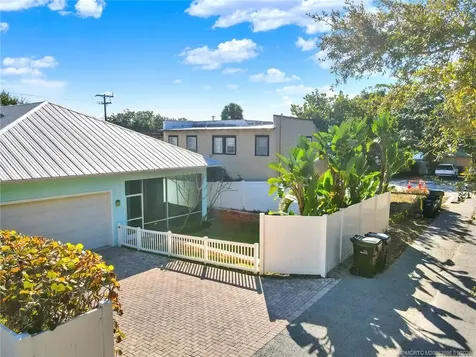424 SW Camden Avenue Stuart FL 34994