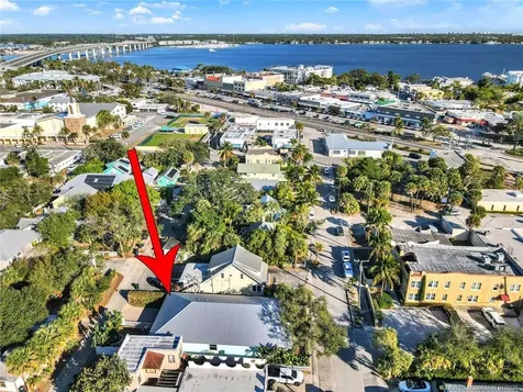 424 SW Camden Avenue Stuart FL 34994