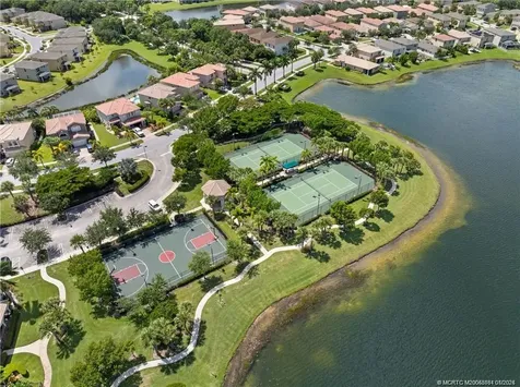 2810 NW Treviso Circle Port St Lucie FL 34986