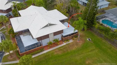 3204 SE Guenevere Lane Port St Lucie FL 34952