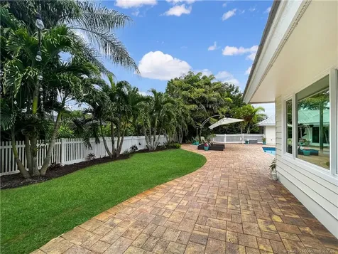 2521 SW Racquet Club Drive Palm City FL 34990