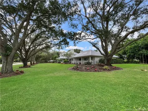 2521 SW Racquet Club Drive Palm City FL 34990