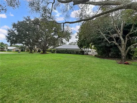 2521 SW Racquet Club Drive Palm City FL 34990