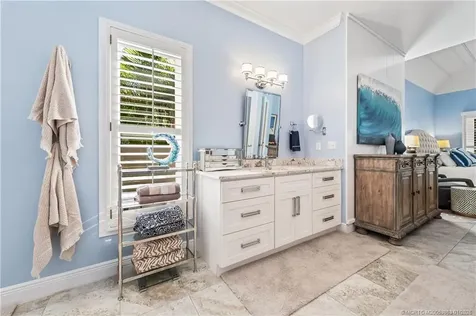 11490 SE Plandome Drive Hobe Sound FL 33455