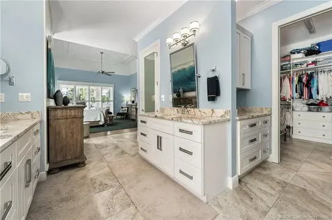 11490 SE Plandome Drive Hobe Sound FL 33455