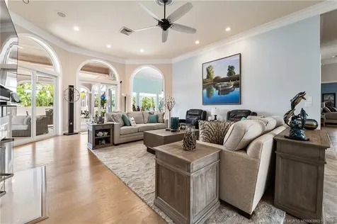 11490 SE Plandome Drive Hobe Sound FL 33455