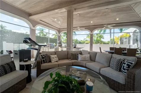 11490 SE Plandome Drive Hobe Sound FL 33455