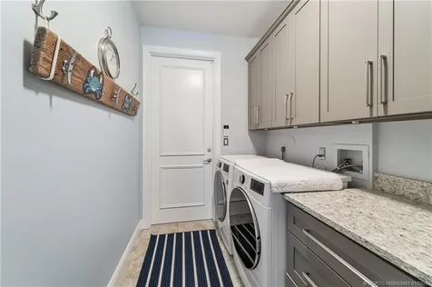 11490 SE Plandome Drive Hobe Sound FL 33455