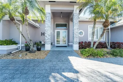 11490 SE Plandome Drive Hobe Sound FL 33455