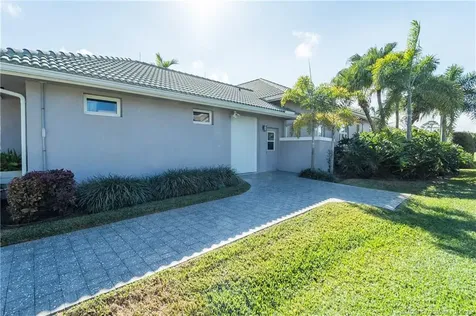 11490 SE Plandome Drive Hobe Sound FL 33455