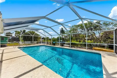 649 SE Calmoso Drive Port St Lucie FL 34983