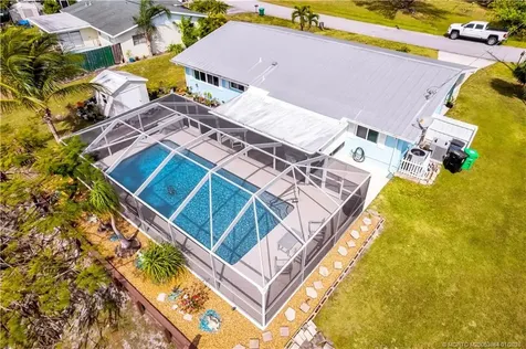 649 SE Calmoso Drive Port St Lucie FL 34983