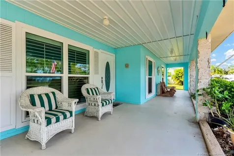 649 SE Calmoso Drive Port St Lucie FL 34983