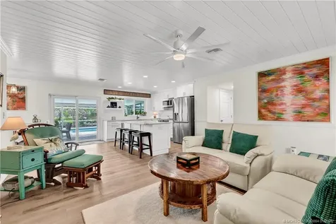 649 SE Calmoso Drive Port St Lucie FL 34983