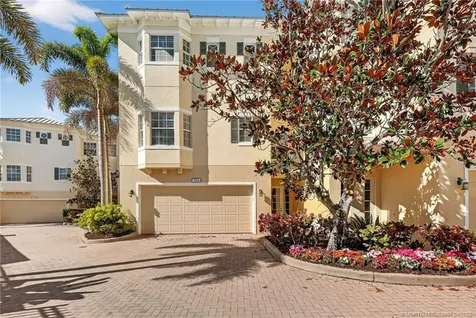 334 SW Atlanta Avenue SW Stuart FL 34994