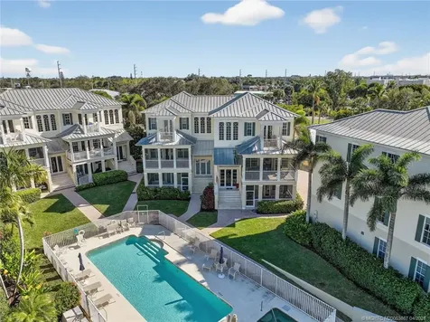 334 SW Atlanta Avenue SW Stuart FL 34994