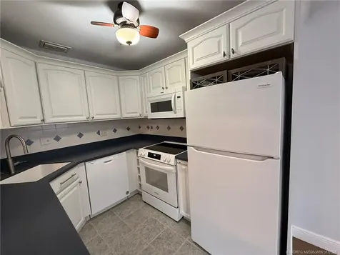 2600 SE Ocean Boulevard Stuart FL 34996