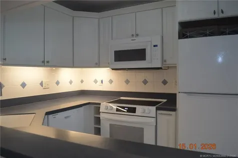 2600 SE Ocean Boulevard Stuart FL 34996