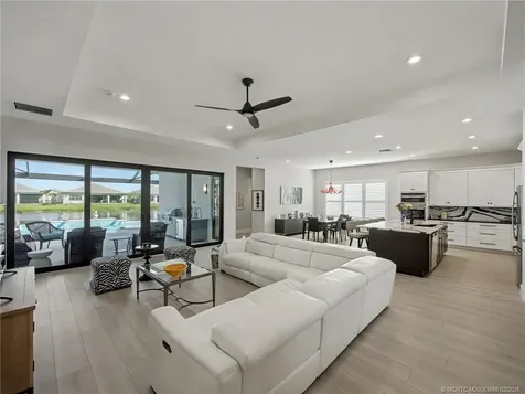 12433 SW Crystal Cove Drive Port St Lucie FL 34987