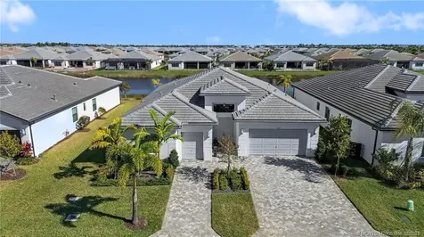 12433 SW Crystal Cove Drive Port St Lucie FL 34987