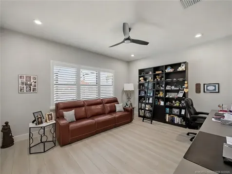 12433 SW Crystal Cove Drive Port St Lucie FL 34987