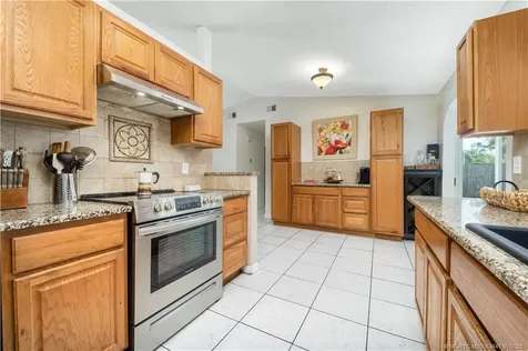 656 SE Ron Rico Terrace Port St Lucie FL 34983