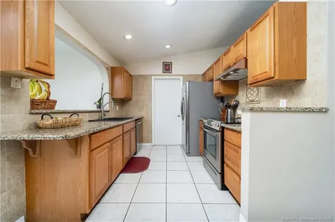 656 SE Ron Rico Terrace Port St Lucie FL 34983