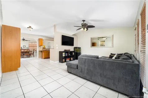 656 SE Ron Rico Terrace Port St Lucie FL 34983