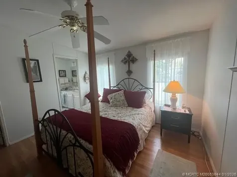 6158 N Guava Lane Lantana FL 33462