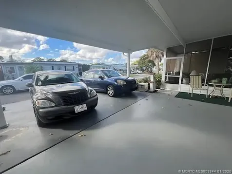 6158 N Guava Lane Lantana FL 33462