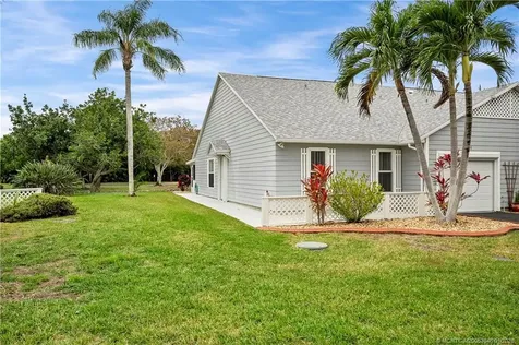 2508 SE Tropical East Circle Port St Lucie FL 34952