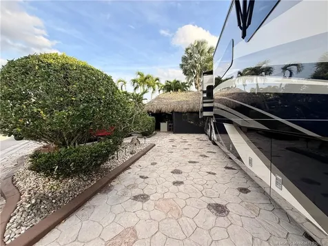421 NW Chipshot Lane Port St Lucie FL 34986