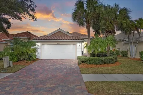 9012 SE Eldorado Way Hobe Sound FL 33455