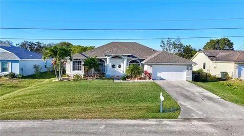 2449 SW Angus Avenue Port St Lucie FL 34953