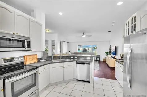 2449 SW Angus Avenue Port St Lucie FL 34953