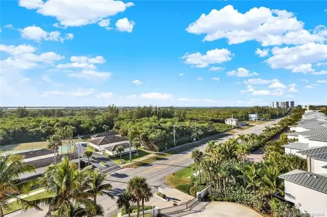 4400 N Highway A1a Hutchinson Island FL 34949