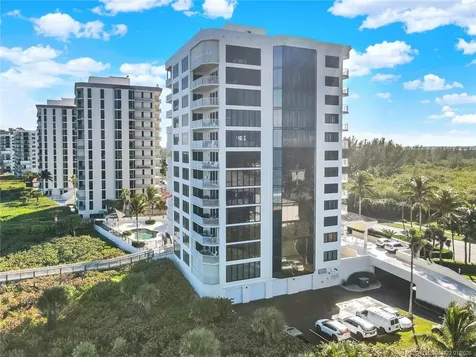 4400 N Highway A1a Hutchinson Island FL 34949