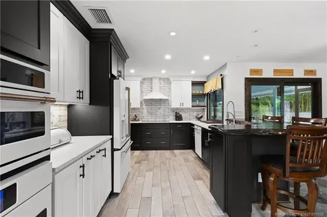 10380 SE Jupiter Narrows Drive Hobe Sound FL 33455