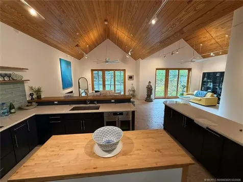 224 SE Wells Drive Stuart FL 34996