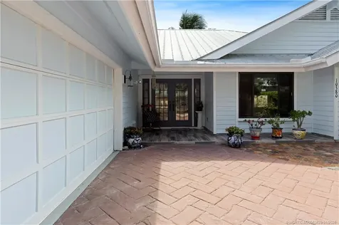 10380 SE Jupiter Narrows Drive Hobe Sound FL 33455