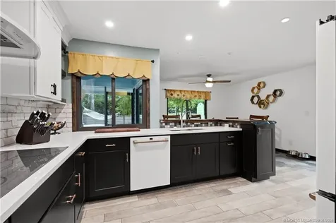 10380 SE Jupiter Narrows Drive Hobe Sound FL 33455