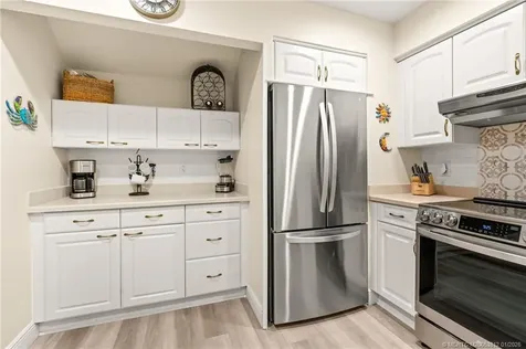 890 NE Sandalwood Place Jensen Beach FL 34957