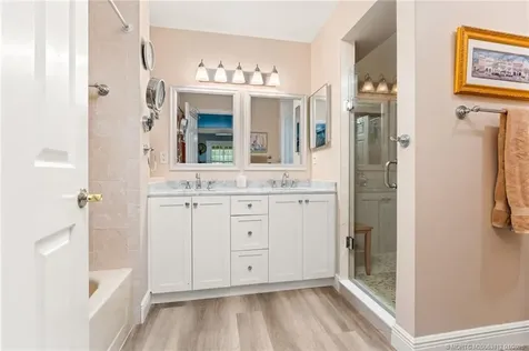 890 NE Sandalwood Place Jensen Beach FL 34957