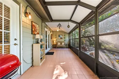 890 NE Sandalwood Place Jensen Beach FL 34957