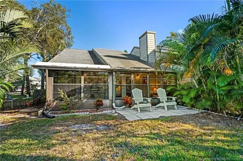 890 NE Sandalwood Place Jensen Beach FL 34957