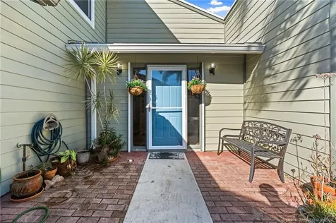 890 NE Sandalwood Place Jensen Beach FL 34957