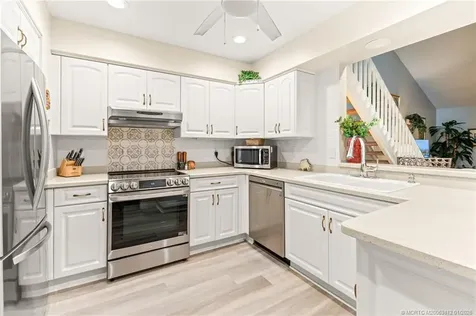 890 NE Sandalwood Place Jensen Beach FL 34957