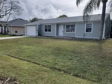 2965 SE Buccaneer Circle Port St Lucie FL 34952
